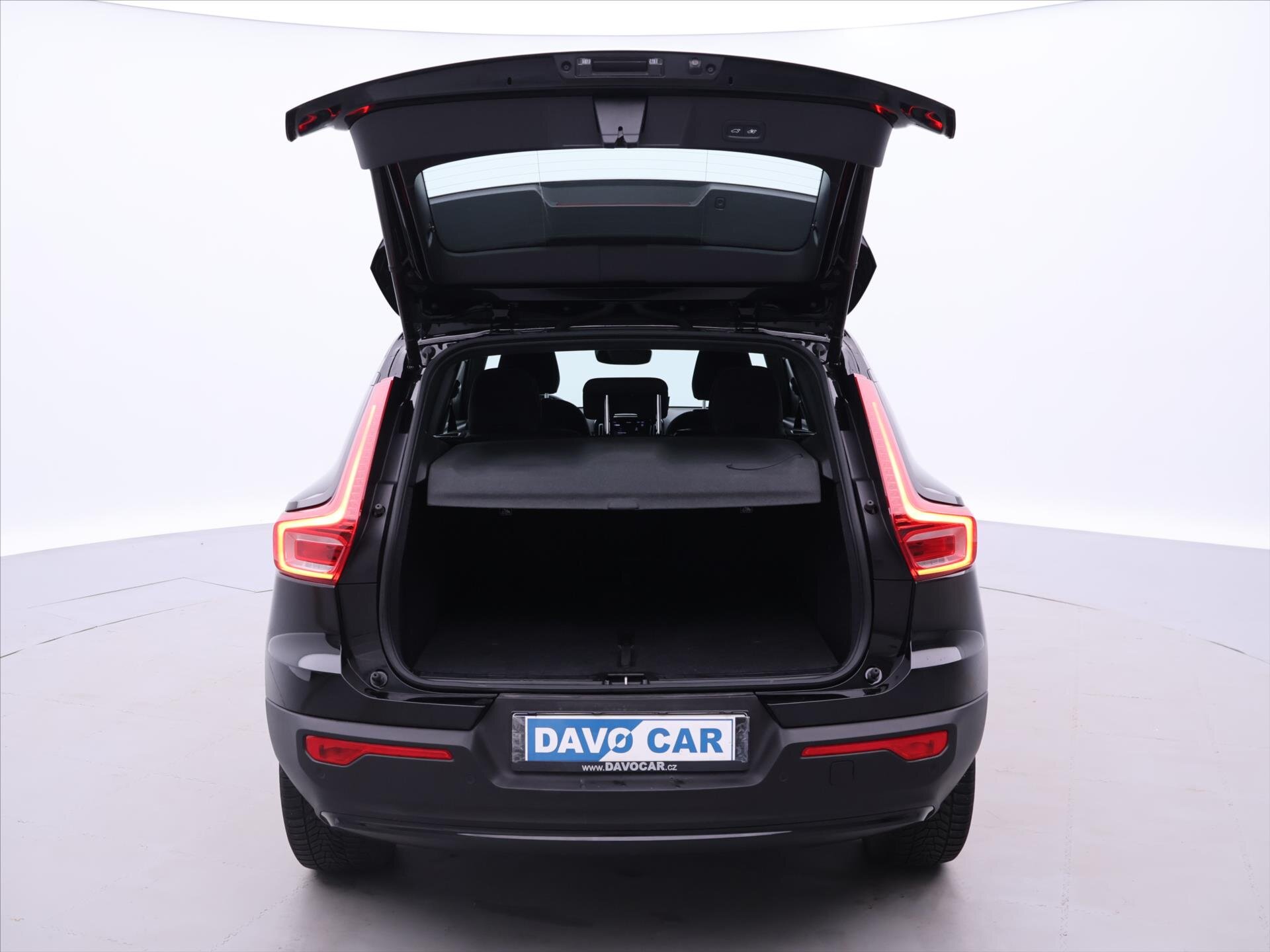 Volvo XC40 SUV 2,0 l 145 kw