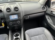 Mercedes-Benz Třídy M 27