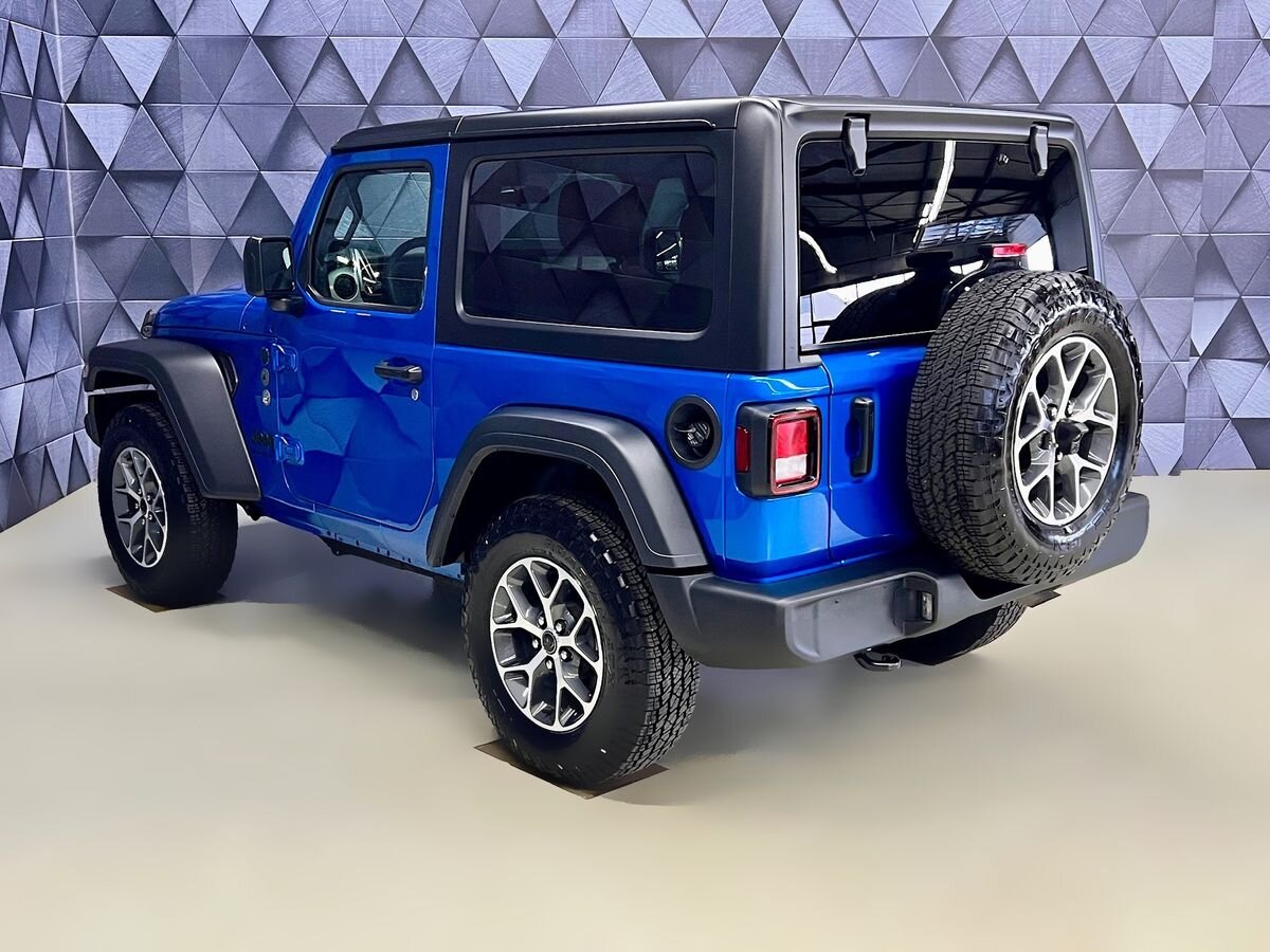Jeep Wrangler SUV / Terénní 2,0 l 200 kw