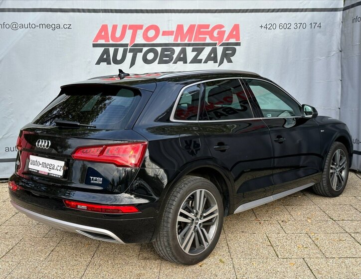 Audi Q5 6