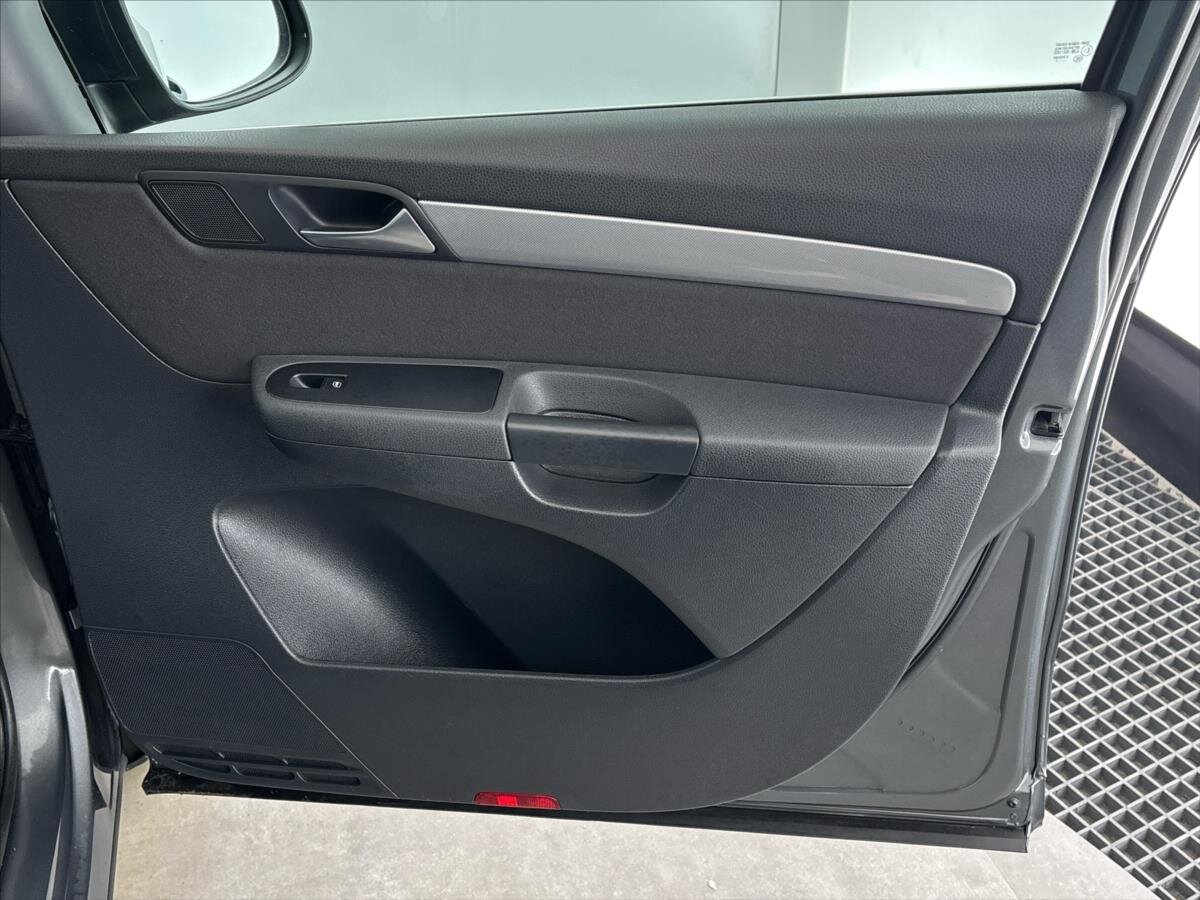 Volkswagen Sharan Kombi 2,0 l 125 kw