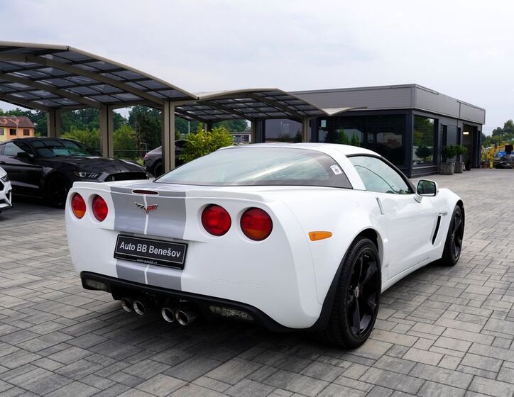 Chevrolet Corvette 6