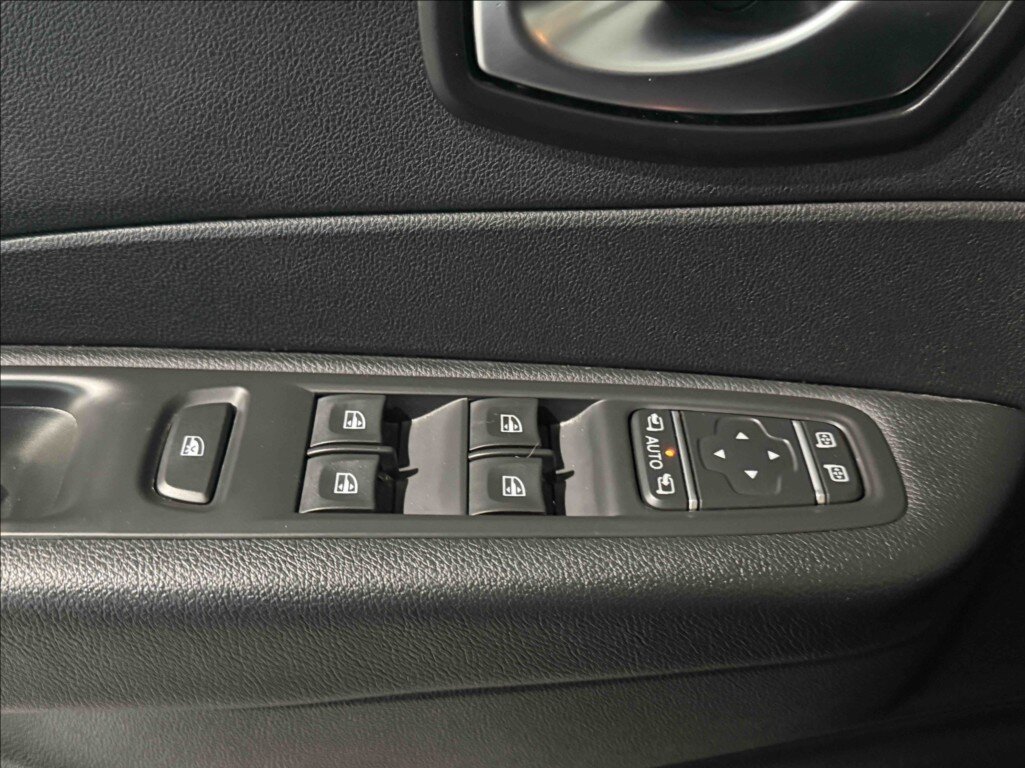 Renault Captur SUV / Terénní 1,3 l 110 kw