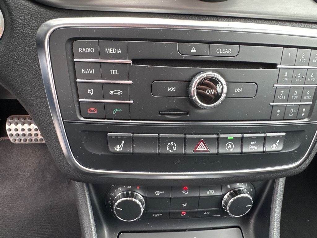 Mercedes-Benz CLA MPV 0,0 130 kw