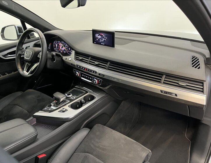 Audi Q7 SUV 3,0 l 200 kw