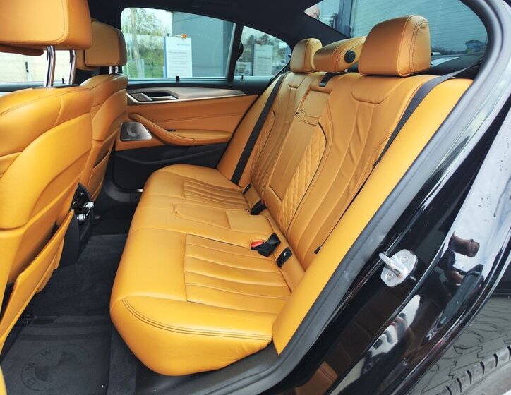 BMW Řada 5 Sedan / Limuzína 3,0 l 235 kw