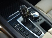 BMW X5 SUV / Terénní 3,0 l 230 kw