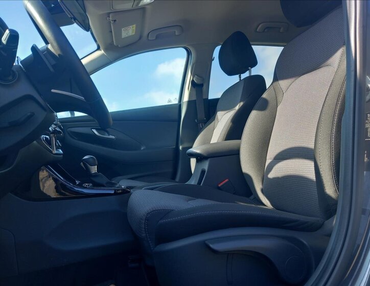 Hyundai i30 Kombi 998,0 73 kw