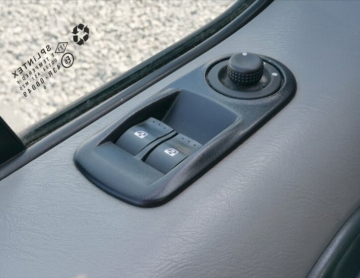 Renault Trafic Ostatní 2,5 l 107 kw