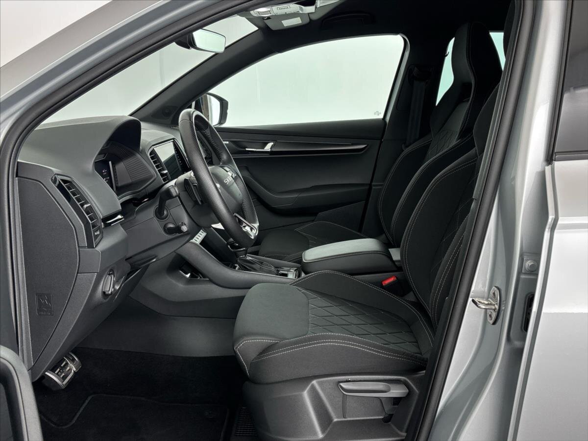Škoda Karoq SUV / Terénní 1,5 l 110 kw