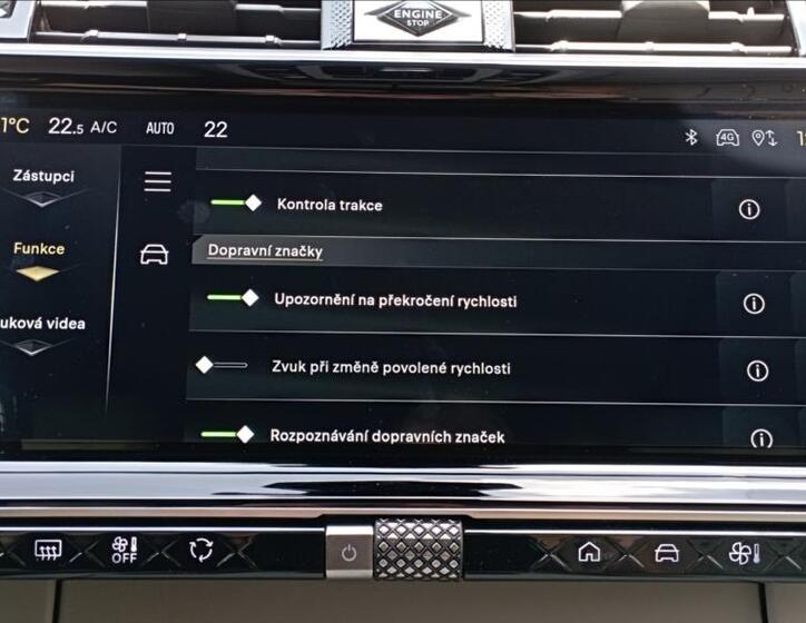 DS Automobiles DS7 22