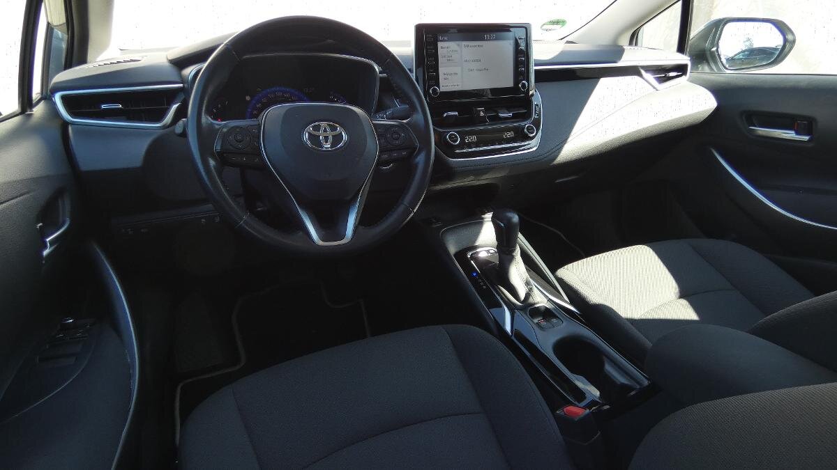 Toyota Corolla Sedan / Limuzína 1,8 l 72 kw