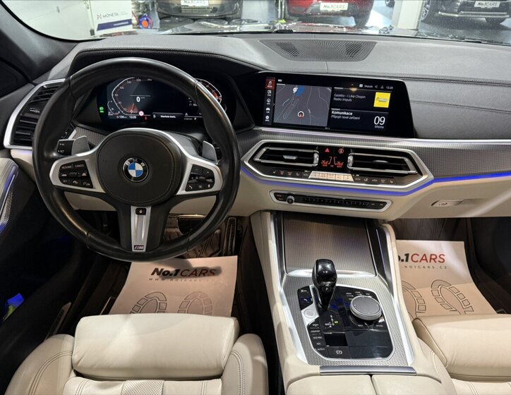 BMW X6 Sedan / Limuzína 3,0 l 250 kw