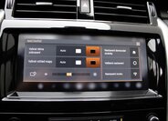 Land Rover Discovery SUV 3,0 l 190 kw