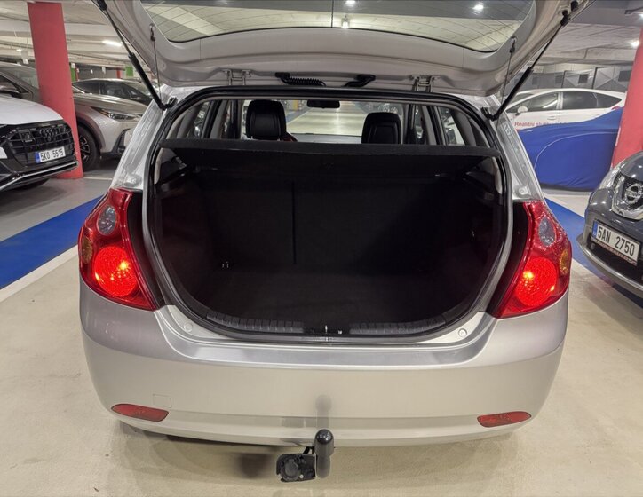 KIA Ceed Hatchback 1,4 l 80 kw