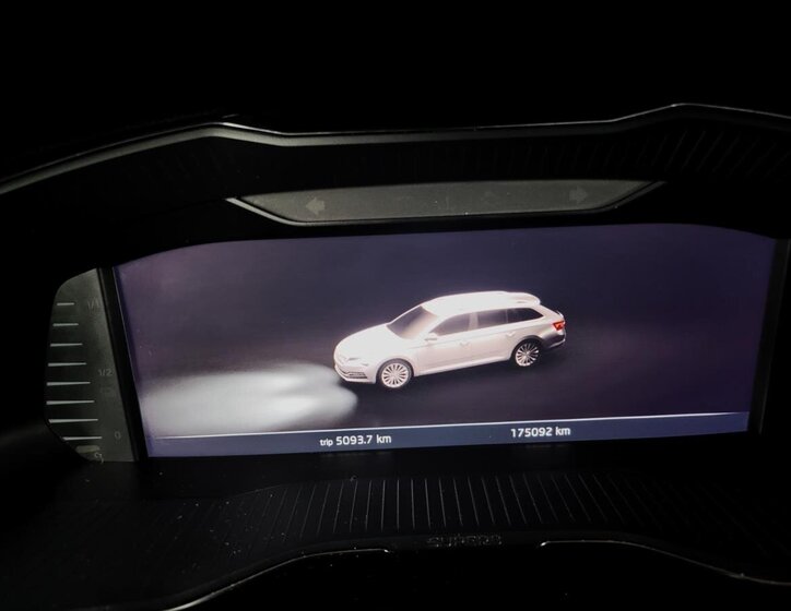 Škoda Superb Kombi 1,4 l 115 kw