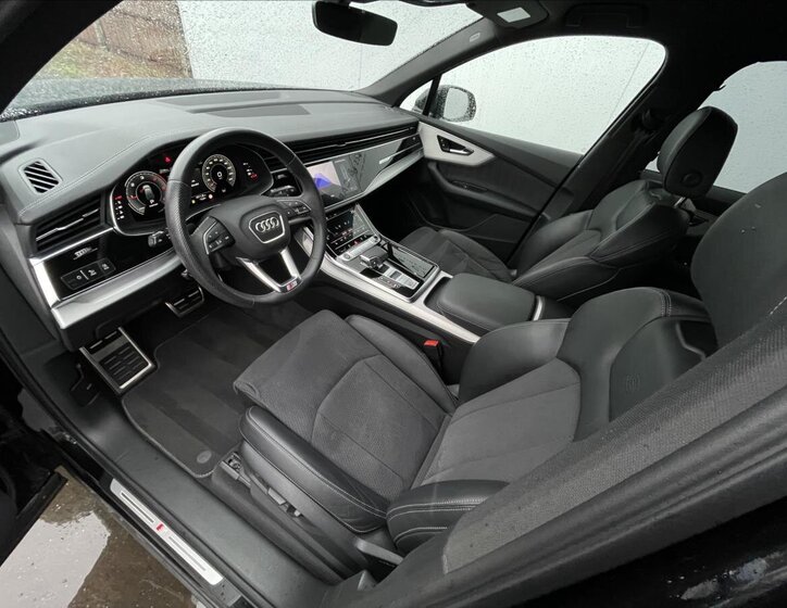 Audi Q7 SUV 3,0 l 210 kw