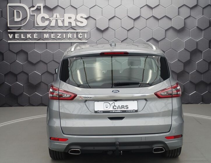 Ford S-MAX 4