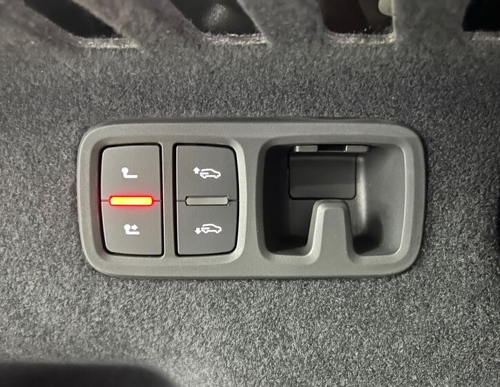 Audi Q8 SUV / Terénní 3,0 l 210 kw