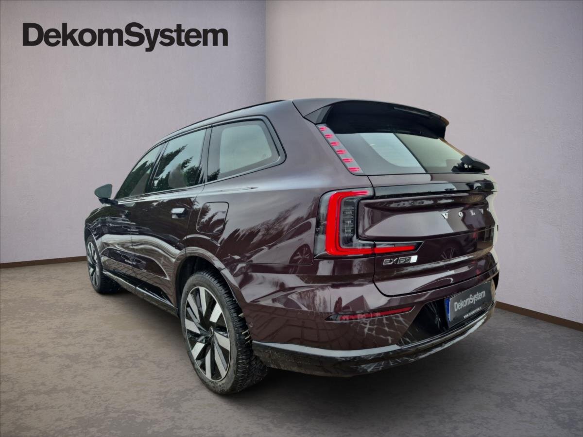Volvo EX90