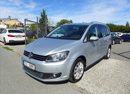 Volkswagen Touran 2