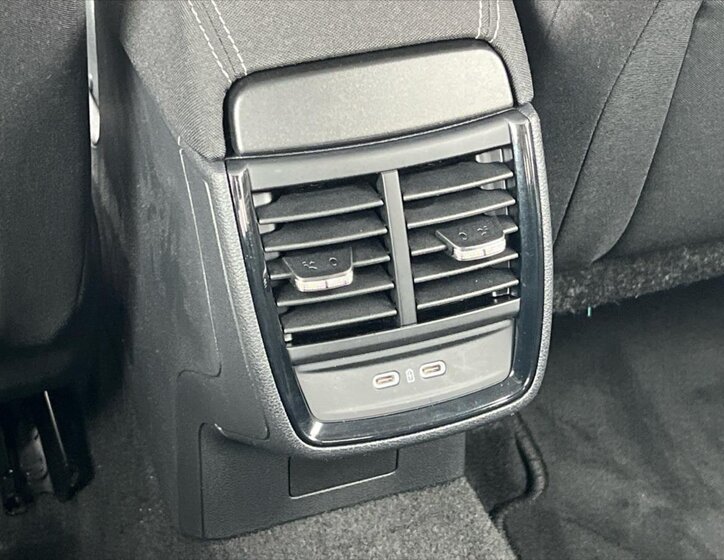 Škoda Kamiq Hatchback 999,0 81 kw