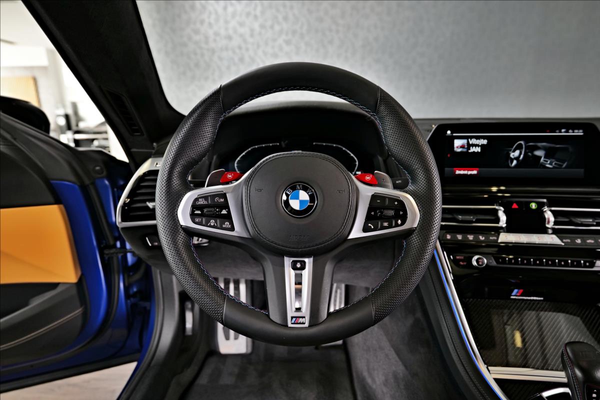 BMW Řada 8