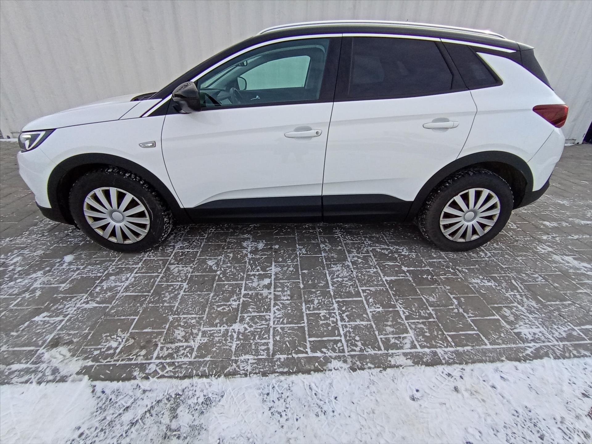 Opel Grandland Ostatní 2,0 l 130 kw