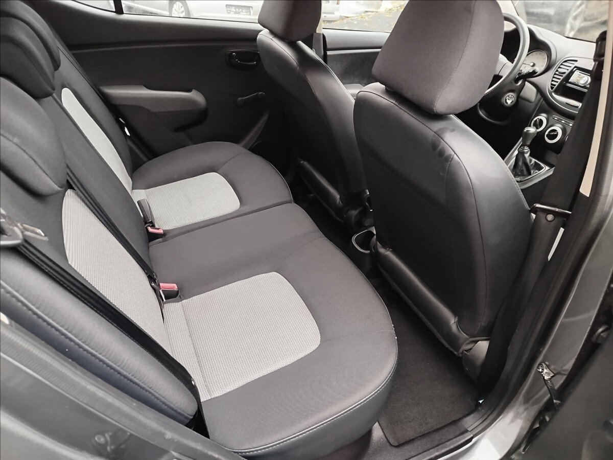 Hyundai i10 Hatchback 1,1 l 49 kw