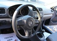 Volkswagen Golf 23