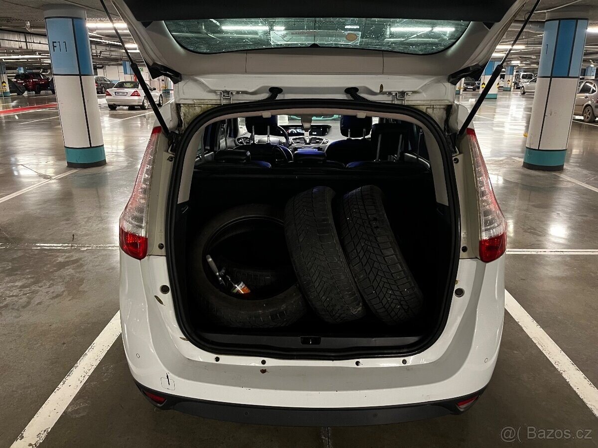 Renault Grand Scénic MPV 0,0 96 kw