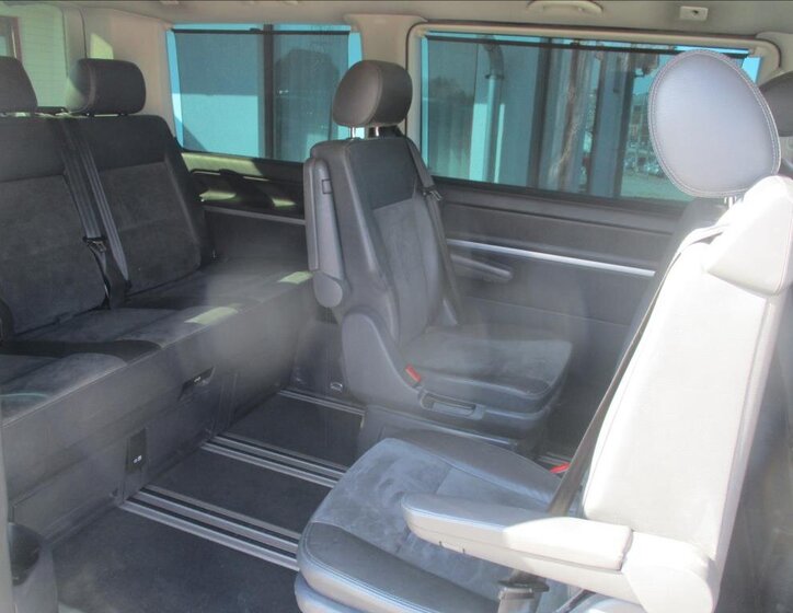 Volkswagen Multivan VAN / Minibus 2,0 l 132 kw