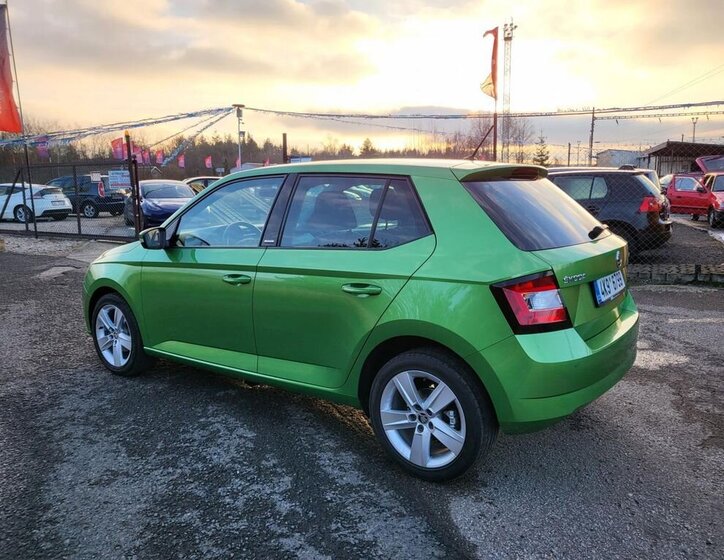 Škoda Fabia Hatchback 1,2 l 66 kw