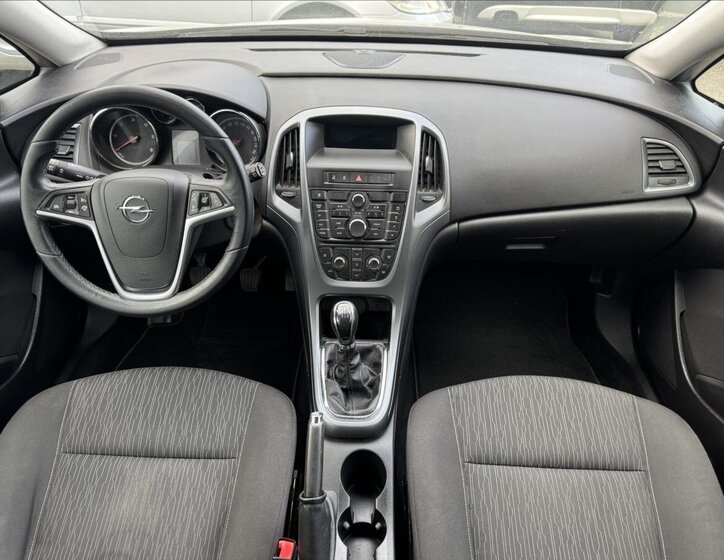 Opel Astra Kombi 1,7 l 81 kw