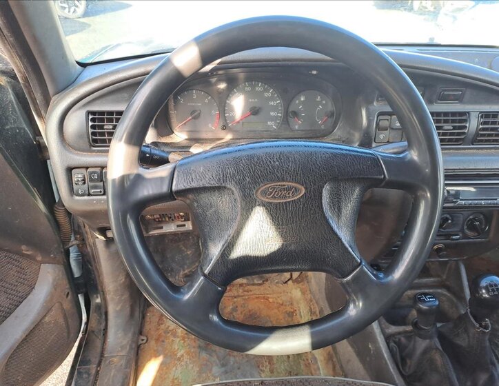 Ford Ranger Pick-up 2,5 l 80 kw