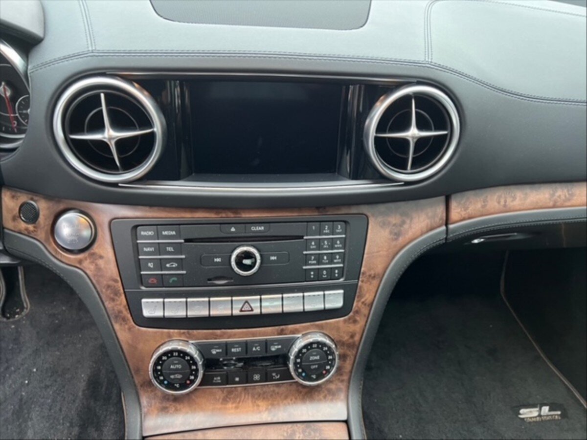 Mercedes-Benz SL Kabriolet 3,0 l 270 kw