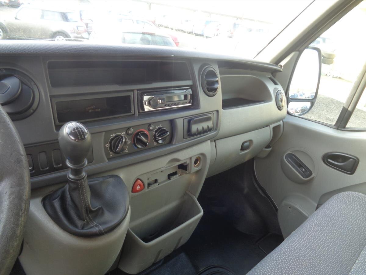 Opel Movano Skříň 2,5 l 88 kw