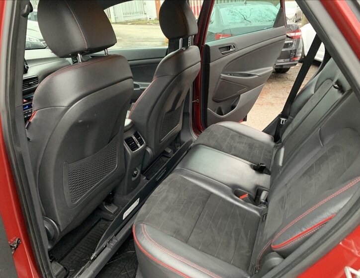 Hyundai Tucson SUV / Terénní 1,6 l 100 kw