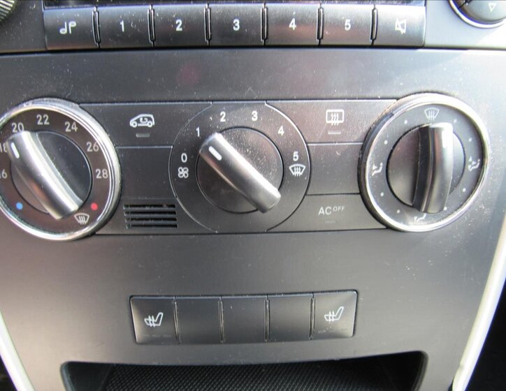 Mercedes-Benz Třídy B Kombi 2,0 l 142 kw