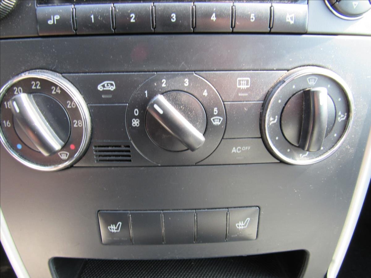 Mercedes-Benz Třídy B Kombi 2,0 l 142 kw