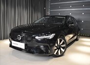 Volvo V90 Kombi 2,0 l 186 kw