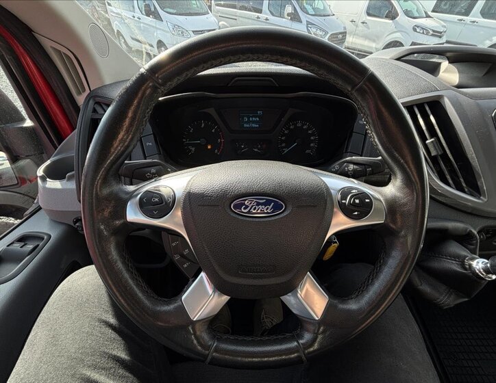 Ford Transit Skříň 2,0 l 96 kw