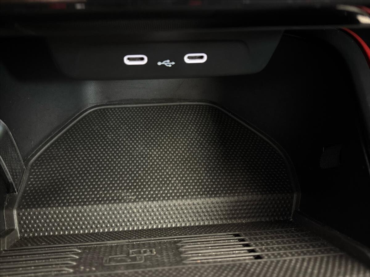 Škoda Fabia Hatchback 999,0 85 kw