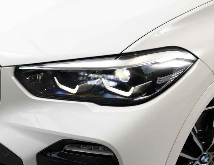 BMW X5 SUV / Terénní 3,0 l 195 kw