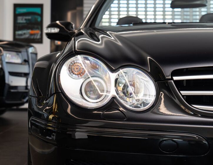 Mercedes-Benz CLK 21