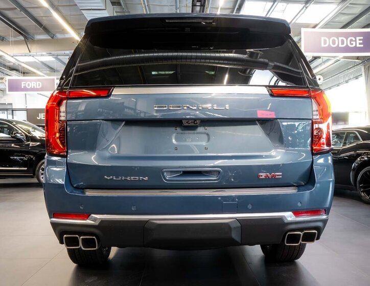 GMC Yukon SUV 6,2 l 313 kw