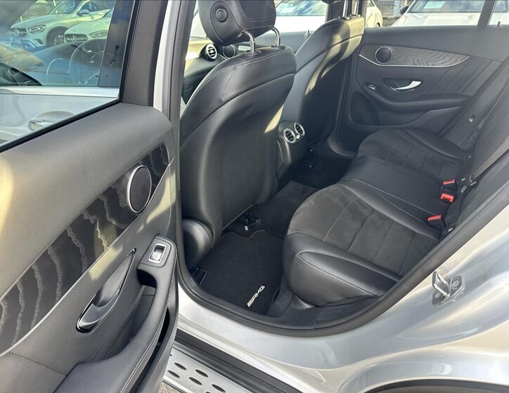 Mercedes-Benz GLC 11