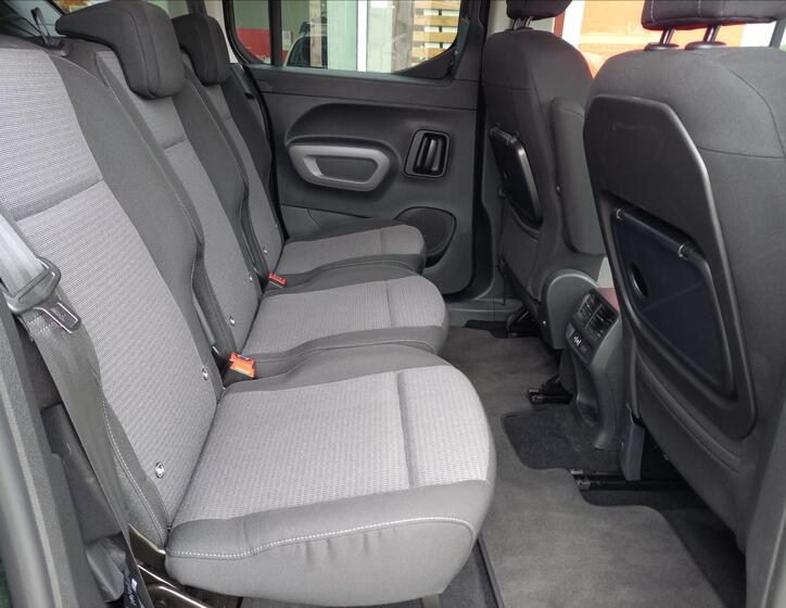 Toyota ProAce City Verso 9