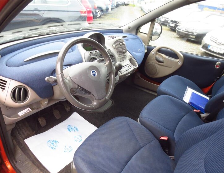 Fiat Multipla MPV 1,6 l 76 kw