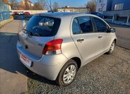 Toyota Yaris Hatchback 998,0 50 kw